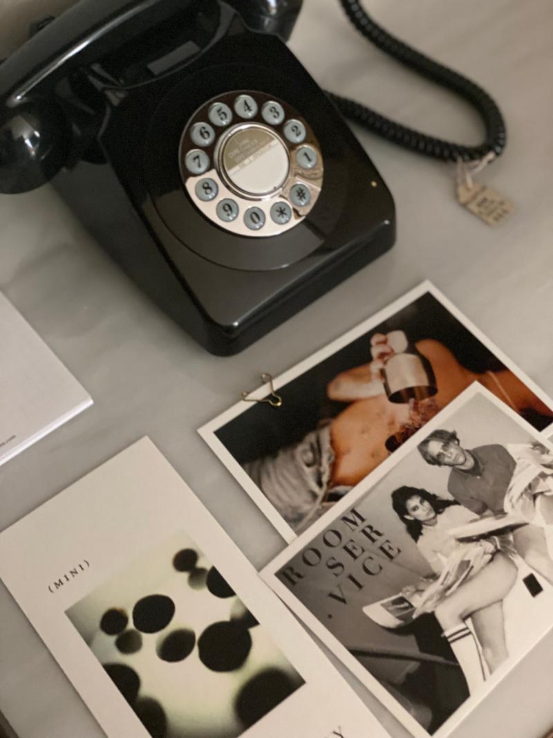 Gatsby Athens酒店 外观 照片 A photograph of a telephone